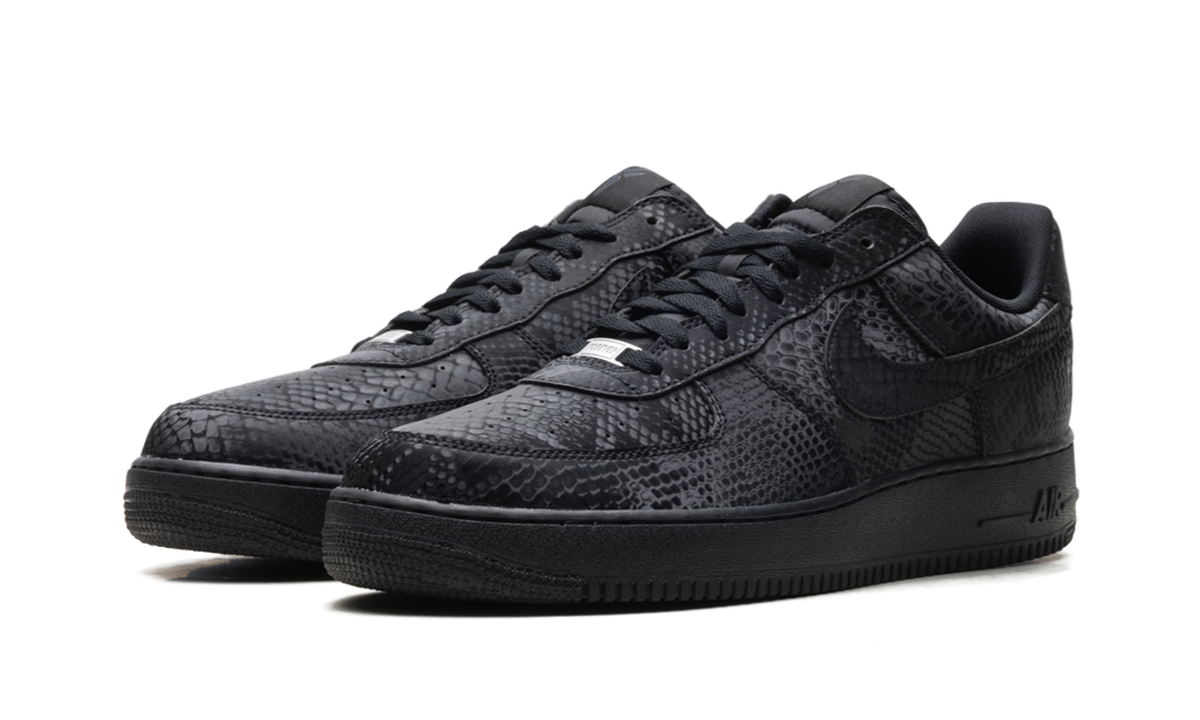 Kobe Bryant x Air Force 1 Low 2