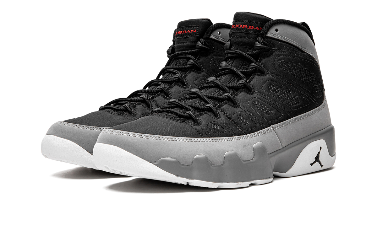 Air Jordan 9 Retro 2