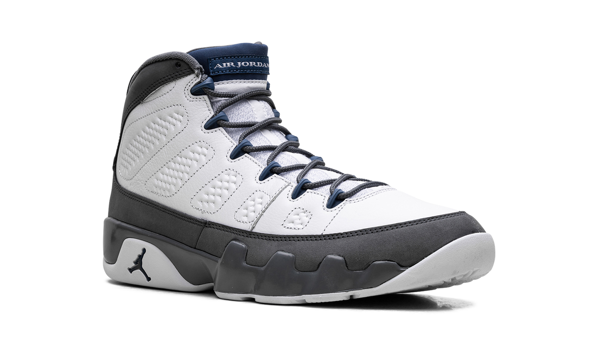 Air Jordan 9 7