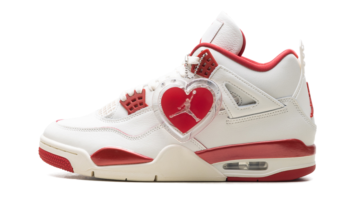 Air Jordan 4 WMNS Valentine's Day HV0823 108