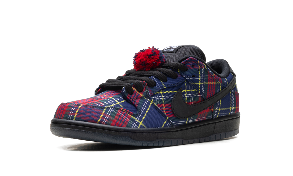 SB Dunk Low 4A