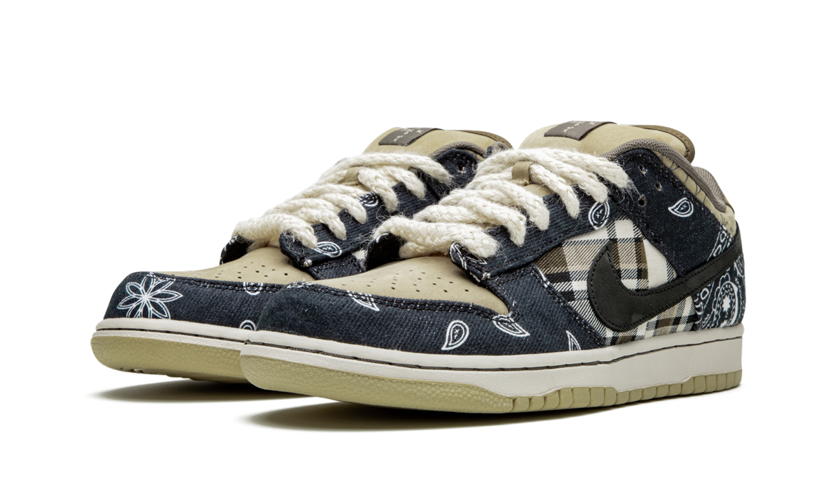 SB Dunk Low 3