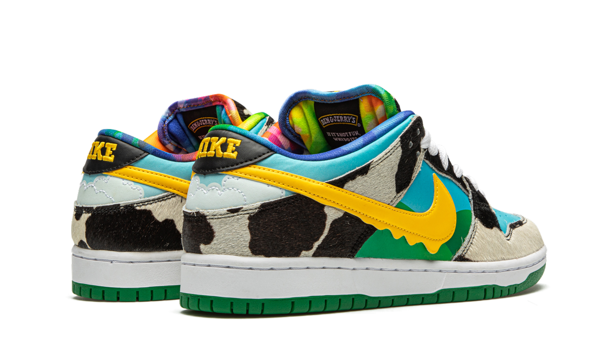 SB Dunk Low 3