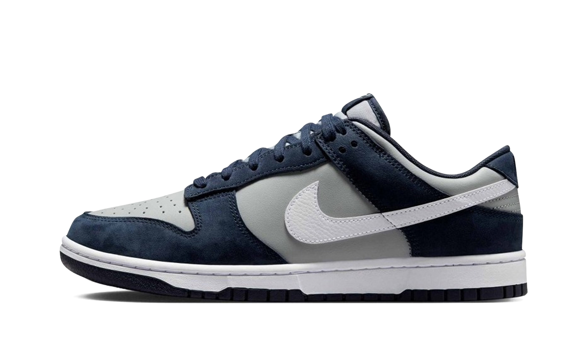 Dunk Low Georgetown Suede IB3079 400