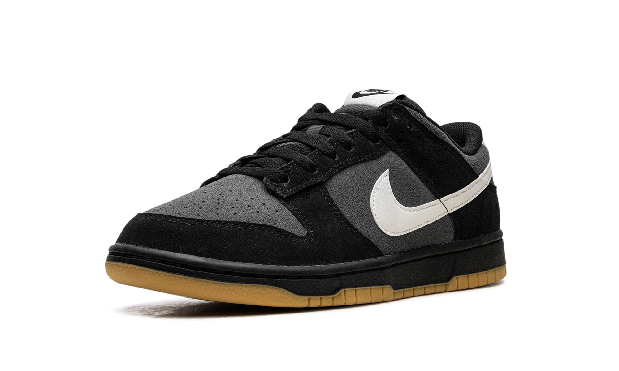 Dunk Low SE 4A