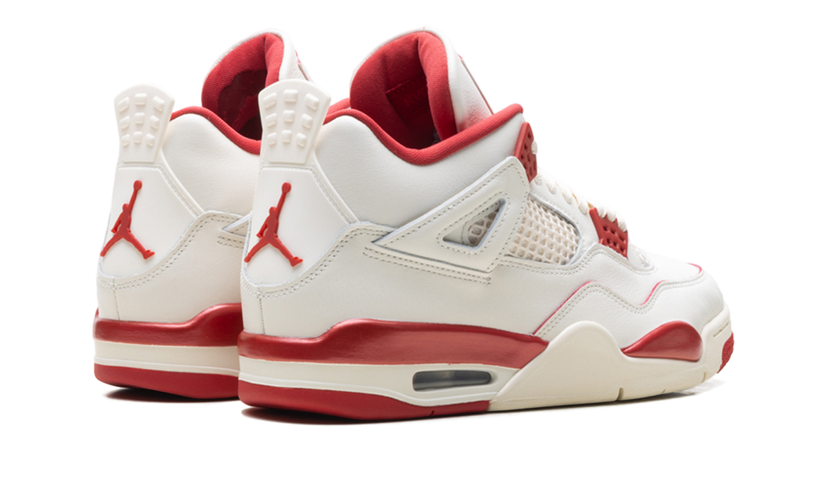 Air Jordan 4 WMNS Valentine's Day HV0823 108