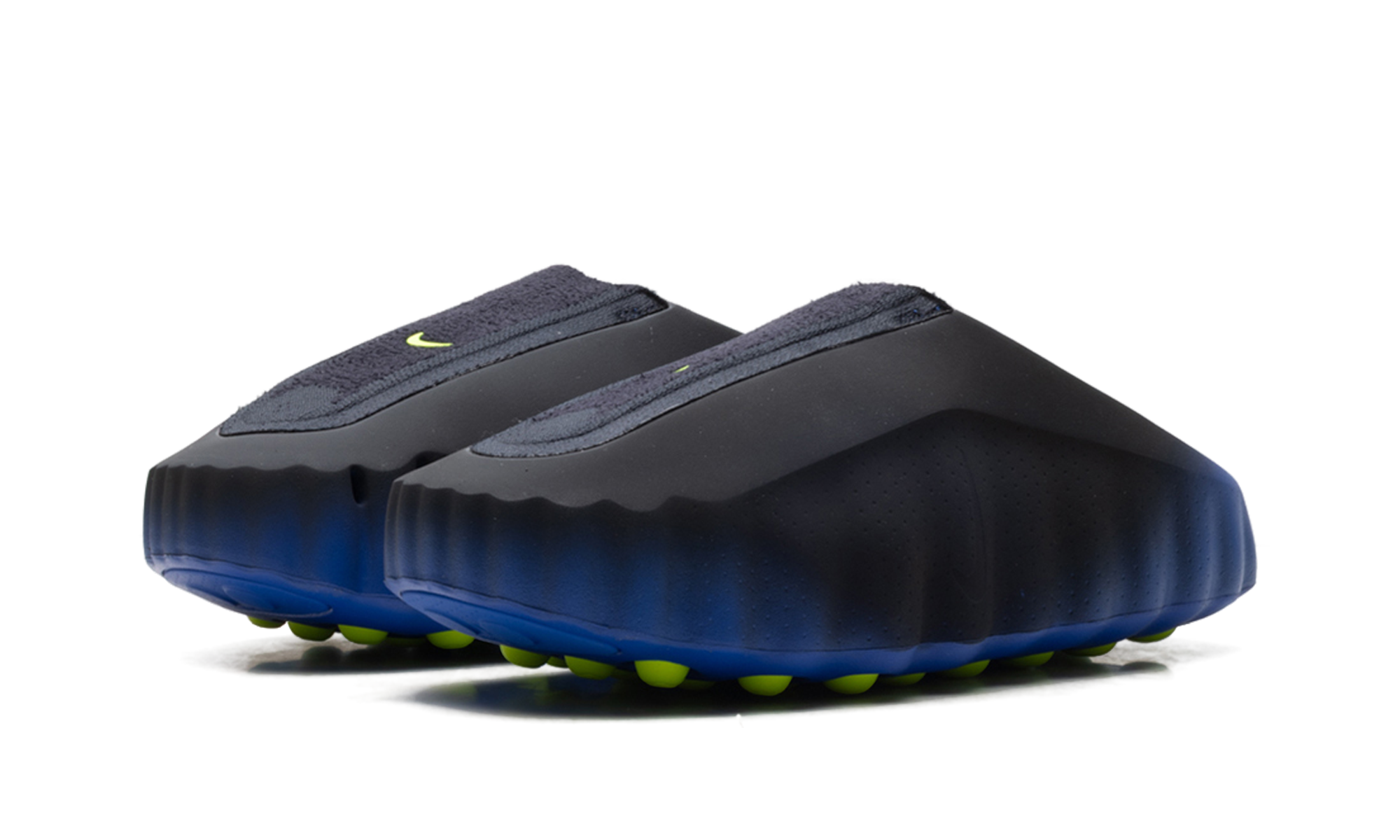 Mind 001 Flyknit 2