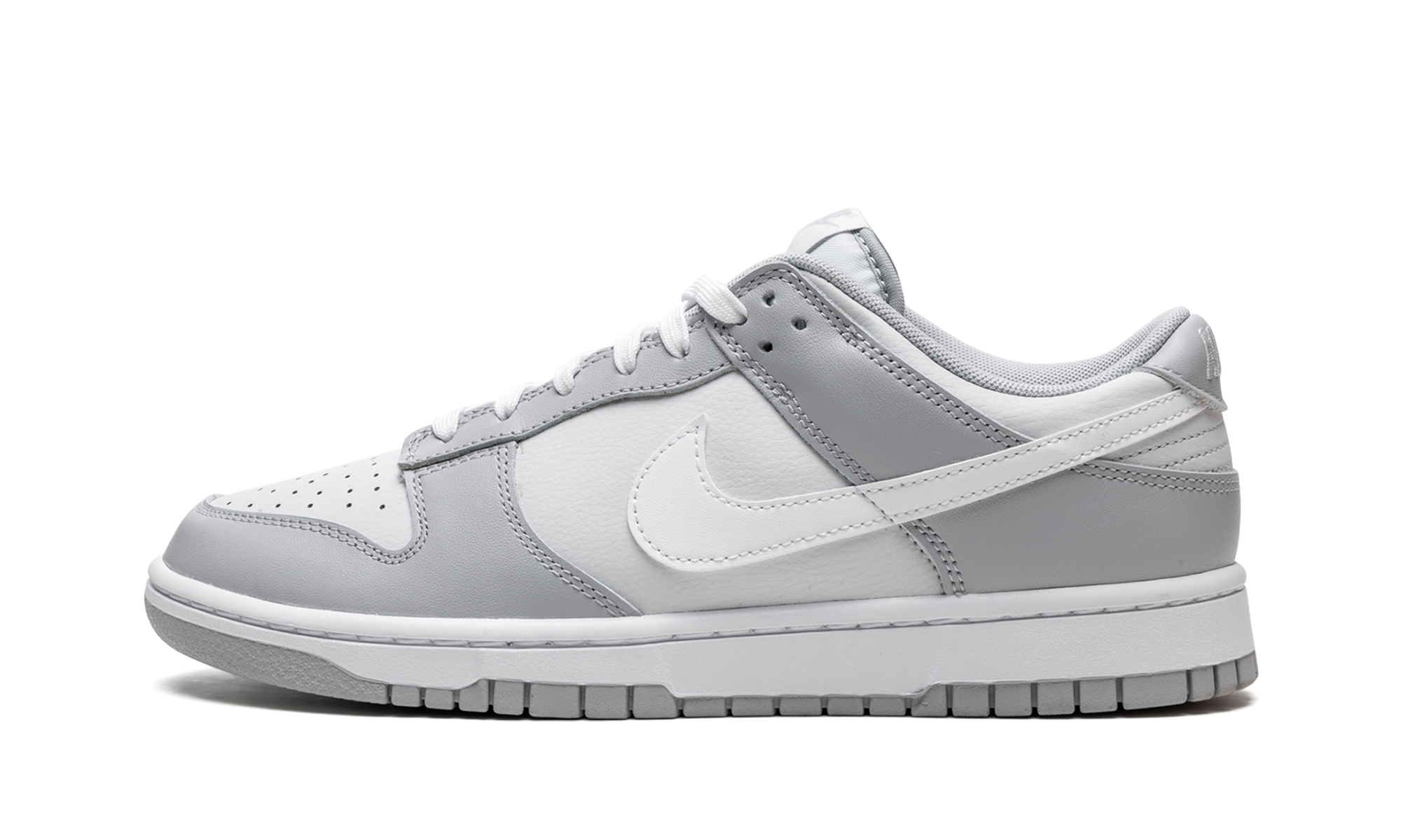 Dunk Low Retro 1