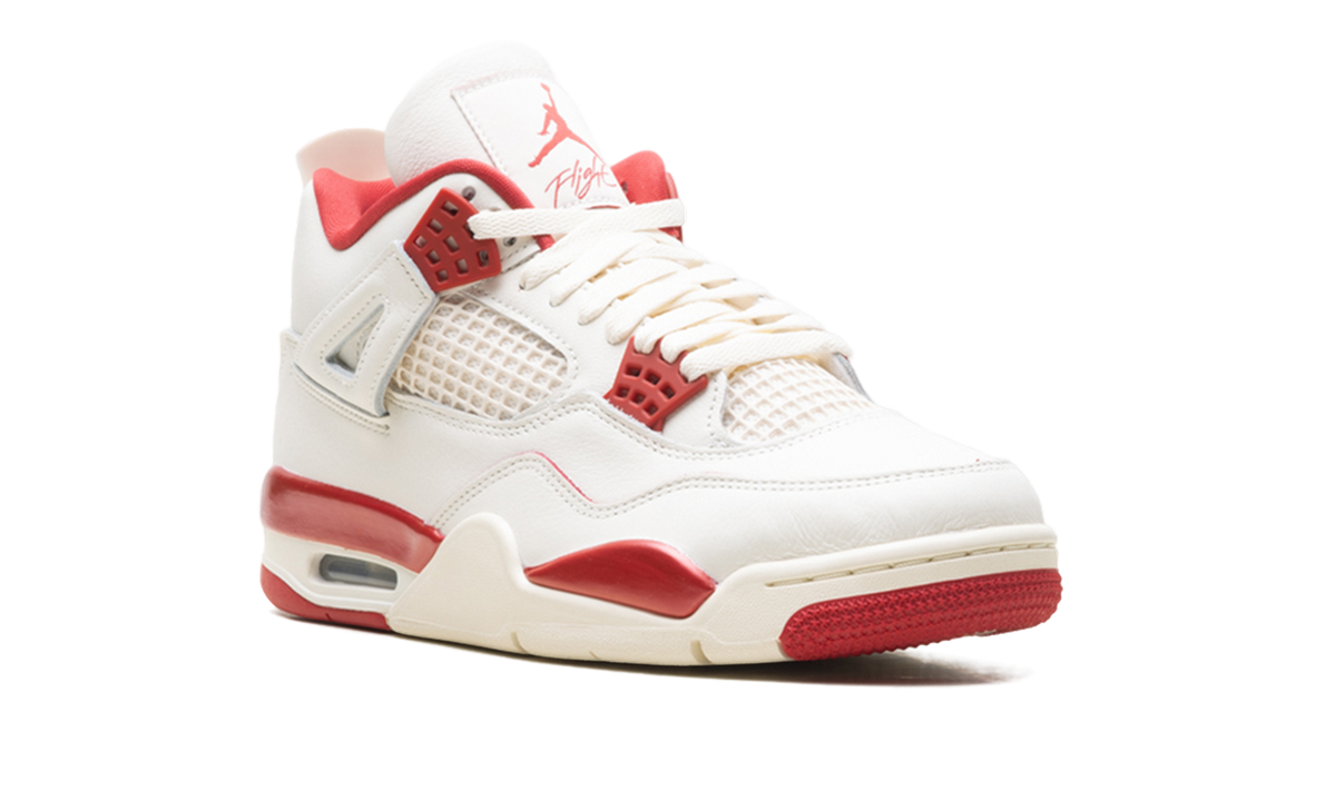 Air Jordan 4 WMNS Valentine's Day HV0823 108